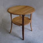 arco tea table SHIMS FURNITUREが制作した樽材のオリジナルデザインの丸型ティーテーブル