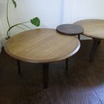 low table 輪 (rin) connect two SHIMS FURNITUREが制作した樽材のオリジナルデザインの丸型ローテーブル を2つ連結