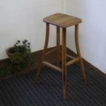 arco stool 650 SHIMS FUNITURE樽材で作ったスツールheight650