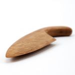 両刃カットの木製バターナイフ