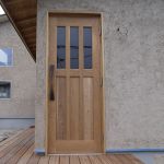 涵養堂扉-2 ホワイトオーク板材&樽材ドアノブの開き扉